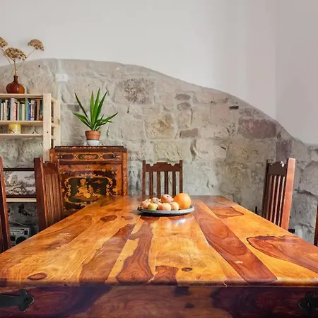 Duas Pedras, Private In The Heart Of Bosa